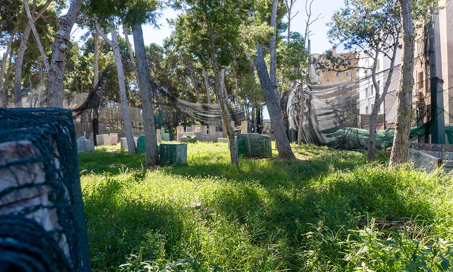 camp de paintball a l'aire lliure a Bosc Aventura Salou