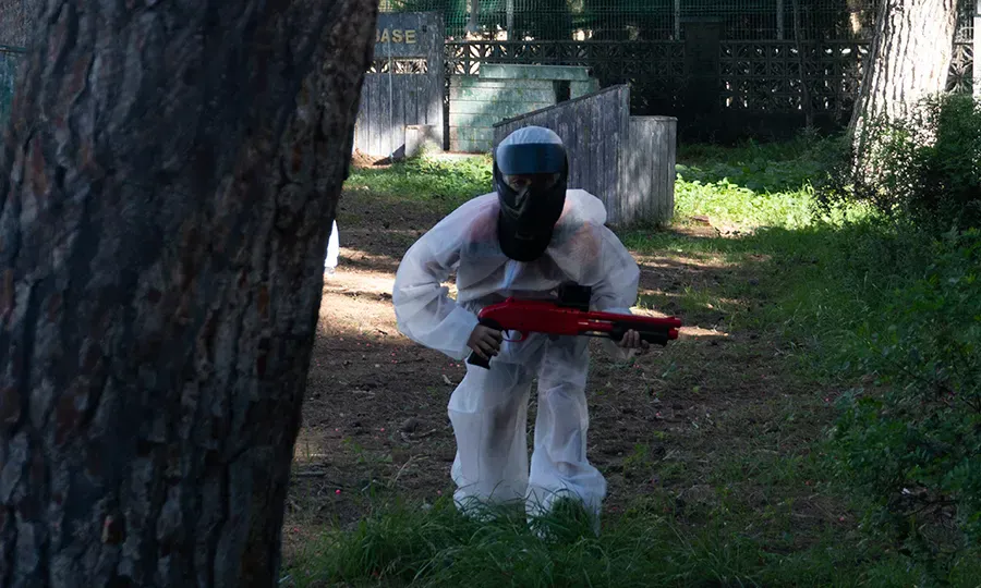 paintball pour enfants lors d une sortie scolaire a Bosc Aventura Salou